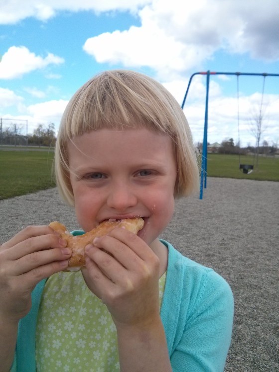 Raine's 1st donut since June 2013. 
